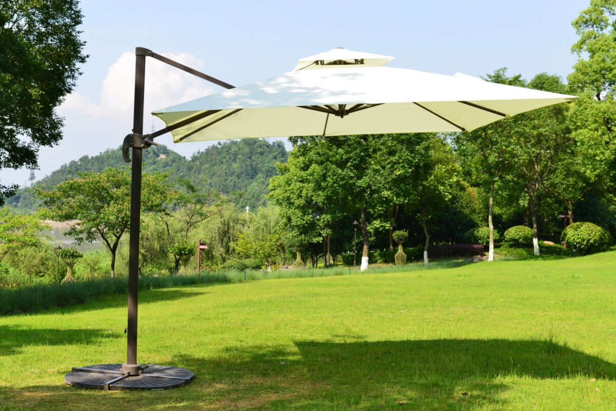 beige 3x3m counterlever parasol