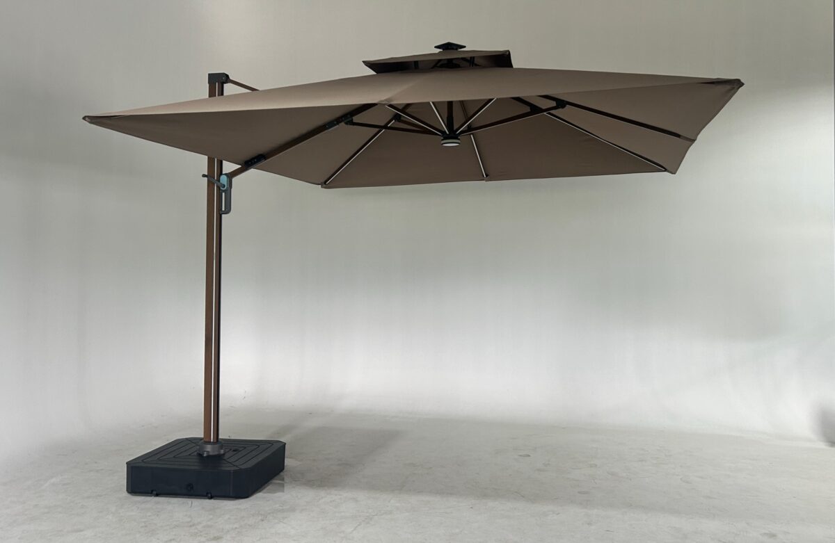 led cantilever parasol